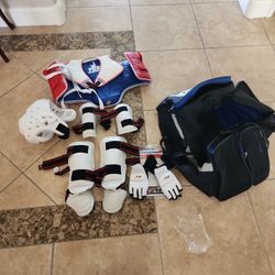 Martial Arts Taekwondo Protective Equipment Size Small. Brand New