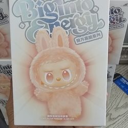 Labubu Big Into Energy 