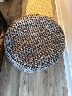 Ottoman like new