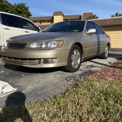 2000 Lexus ES