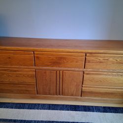 Oak Bedroom Furniture