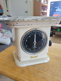 Vintage Kitchen Scale,