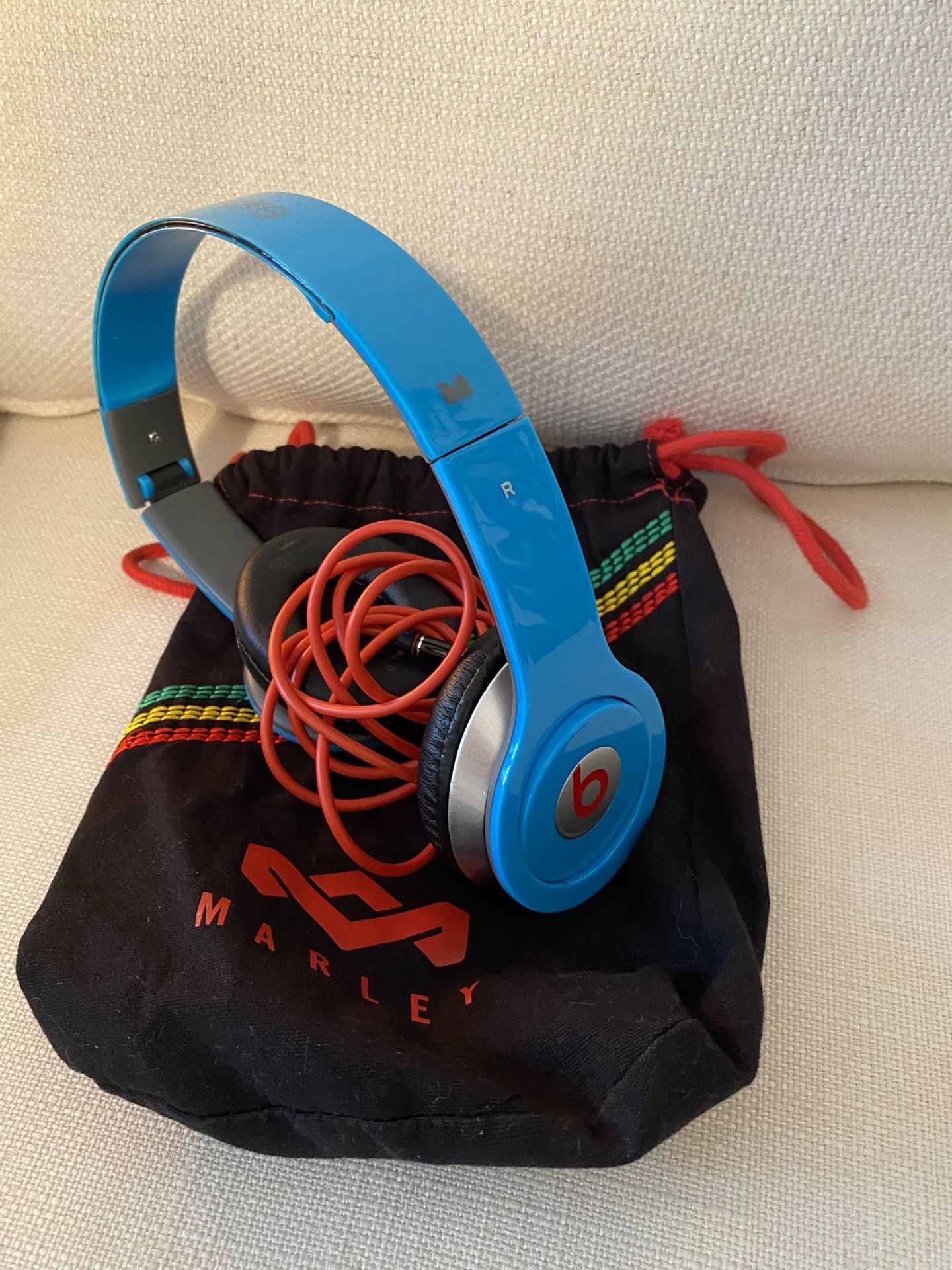 Beats headphones brand new