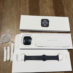 Apple Watch SE 