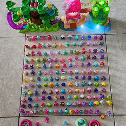 Hatchimals Tropical Party Playset Lights & Sound & Hatchimals Treehouse & 168 hatchimal pieces 