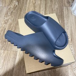Yeezy Slide Slate Grey 