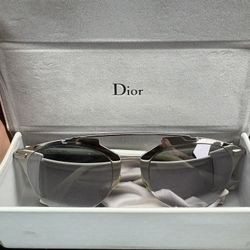 Dior Glass