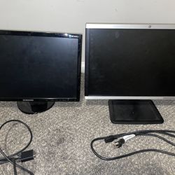 Left: Samsung Right: Hp Compact LA2205wg