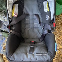 Graco Snugride 30LX Quick Connect Infant Car Seat