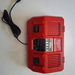M18 Dual Rapid Charger 