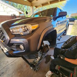 LEVELING KIT FOR YOUR 2022 TOYOTA TACOMA TRUCK