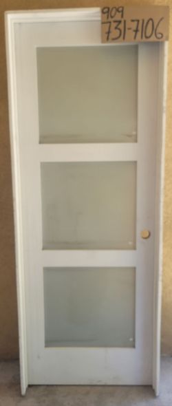 Interior door 30"X80" left in swing