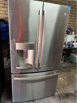 Fridges For sale are Plugged In free Deliver
