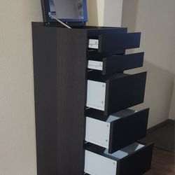Ikea Malm 6- Drawer Chest / Dresser with Mirror  Top