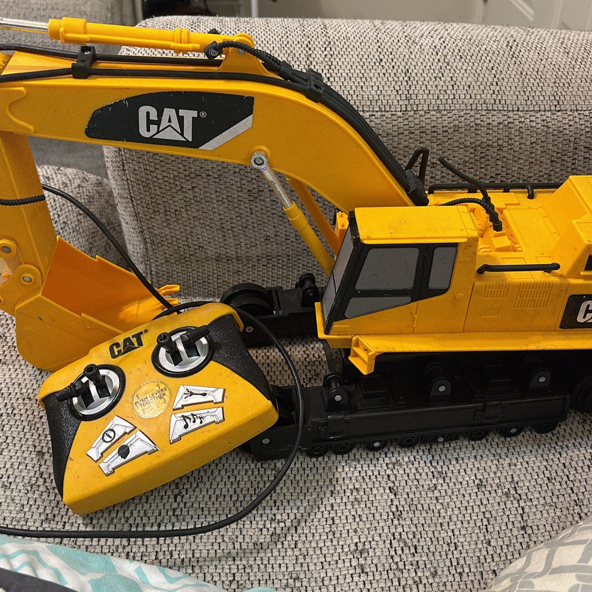Cat Excavator Toy for Sale in Alton, TX OfferUp