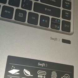 LAPTOP ACER SWIFT 13" GAMING CAPABLE Intel Core i5 128SSD 8gb Ram  & Charger Included Working Fine 
