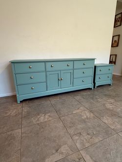 Thomasville Dresser + Matching Nightstand – Refinished Set