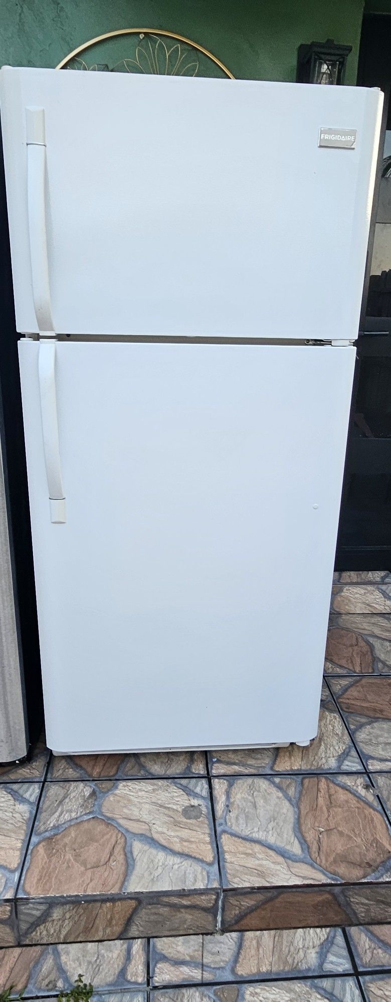 Frigid refrigerator