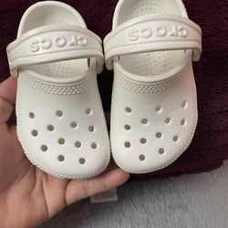 Crocs Size 6 C Toddler 