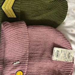 Mudd Beanies/hats