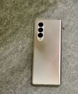 Samsung Galaxy Z fold 3