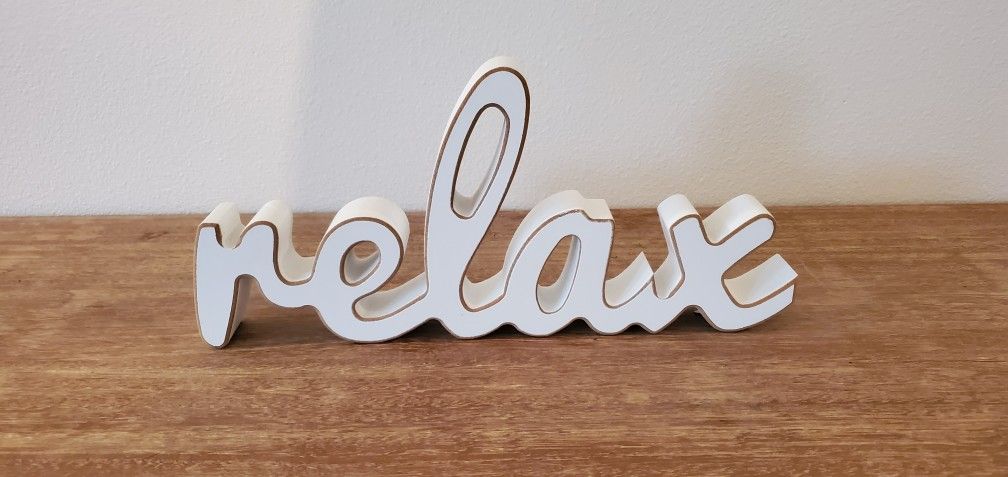 Wood Relax Sign