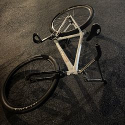 Throne Bike
