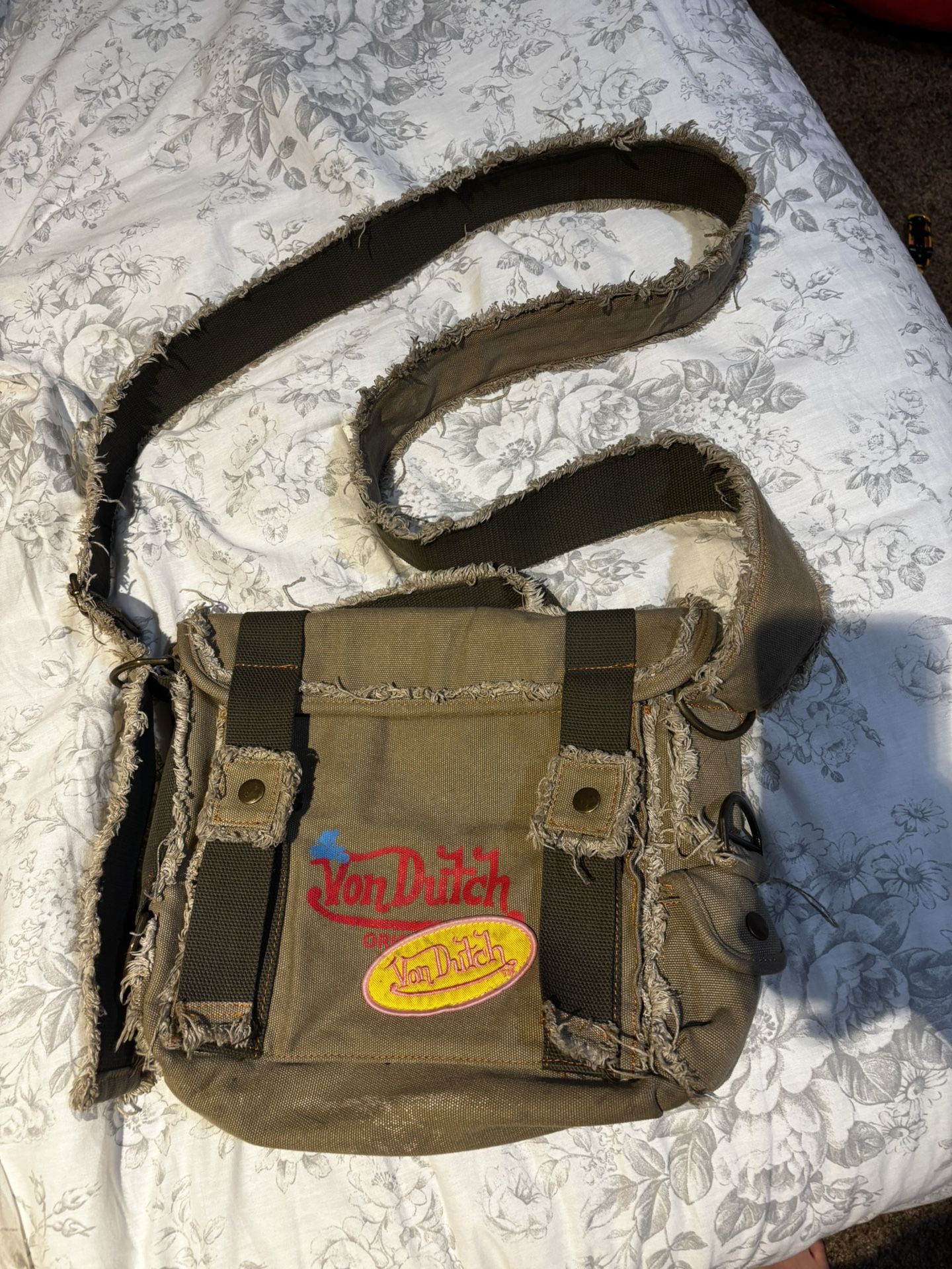 von dutch messenger bag