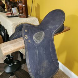 Wintec English Saddle 15"
