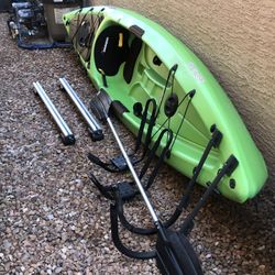 Kayak: Sun Dolphin 12’ Sit-On Top Fishing 