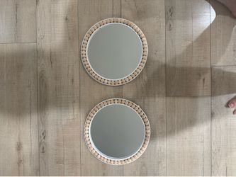 Round bead trim mirrors