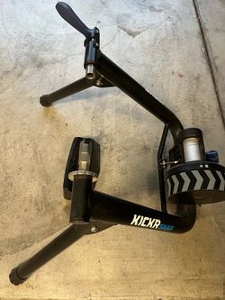 Wahoo KICKR SNAP - Indoor Trainer