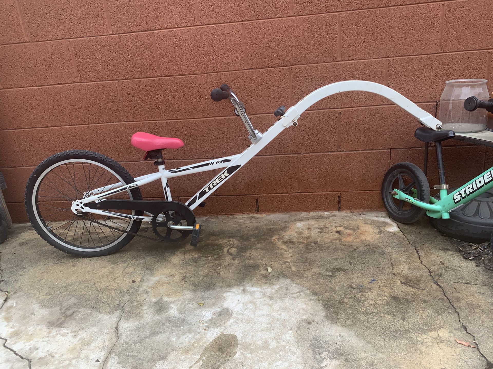 Trek Mtt 201 Tag Along Bike Trailer Training Wheels Kids Bicycle Co Pilot