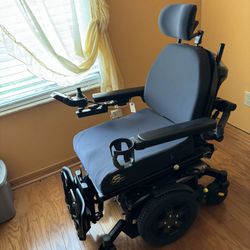 Motorized Wheelchair 