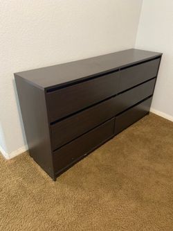 PENDING FREE large dresser