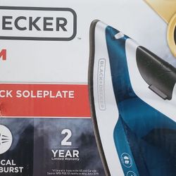 Black & Decker Easy Steam Compact Iron