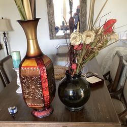 2 Vases Like Very Good Both For $20