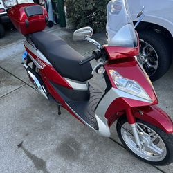 150cc Scooter 