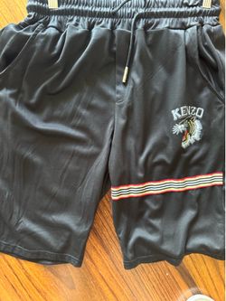 Shorts size M