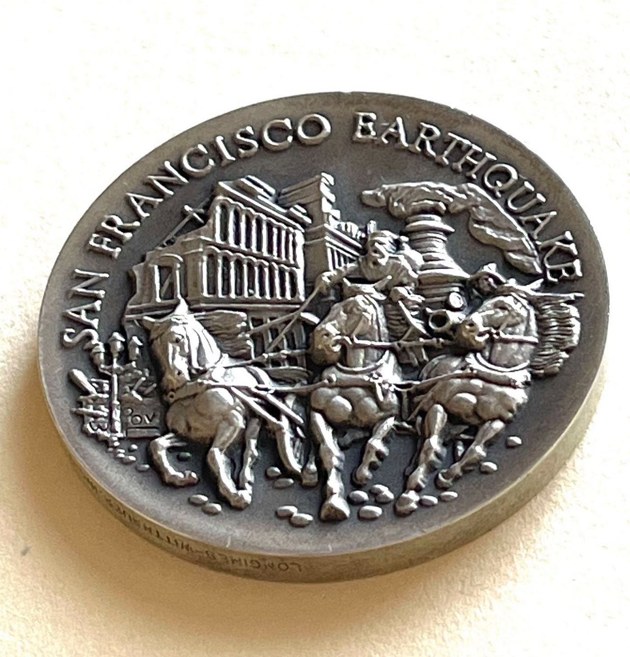 San Francisco Earthquake Sterling Silver Round, 36 Grams ! Round, Rare 1972 Collectors Issue LE , Excellent Condition,