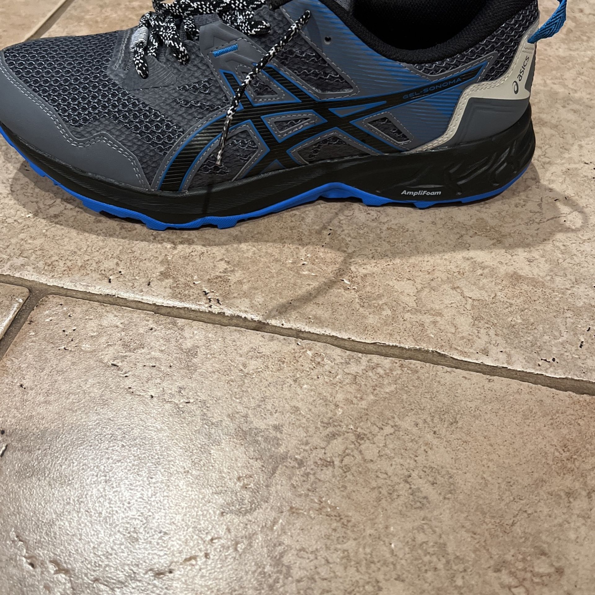“New” ASICS Mens Trail Running Shoes