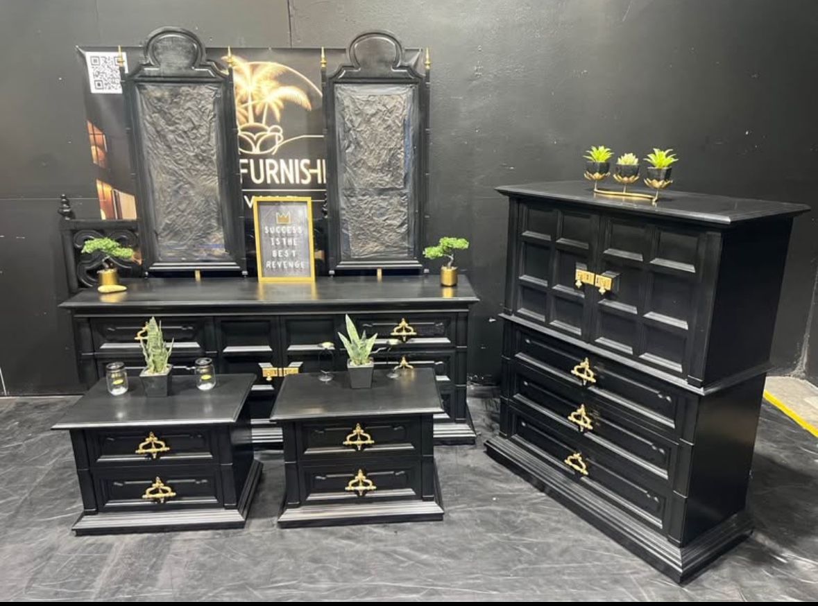 Queen Bedset/bedroom furniture set/chest, dresser, nightstand, headboard, mirrors delivery available