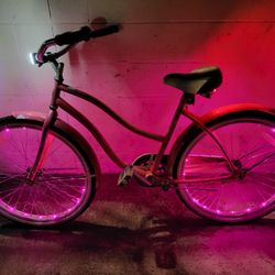 26" Huffy Beach Cruiser 