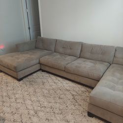 Couch/ Sectional