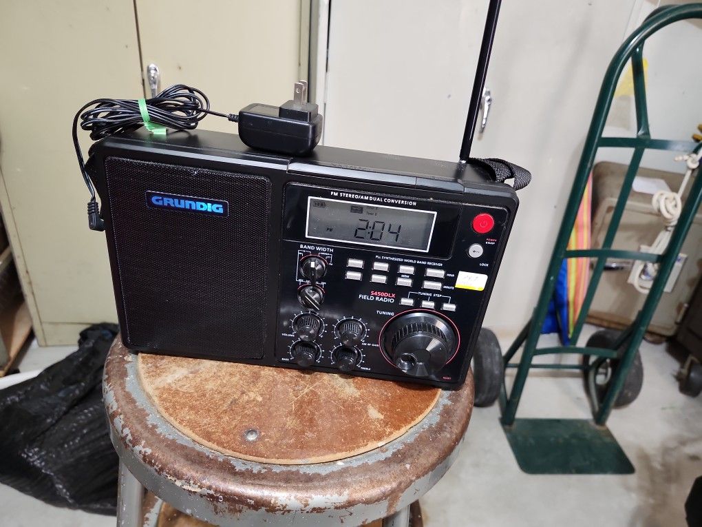 Grundig Shortwave Radio