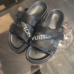 Men’s Louis Vuitton Sandals 