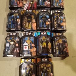 14 Wrestling Figures Lot (New)
