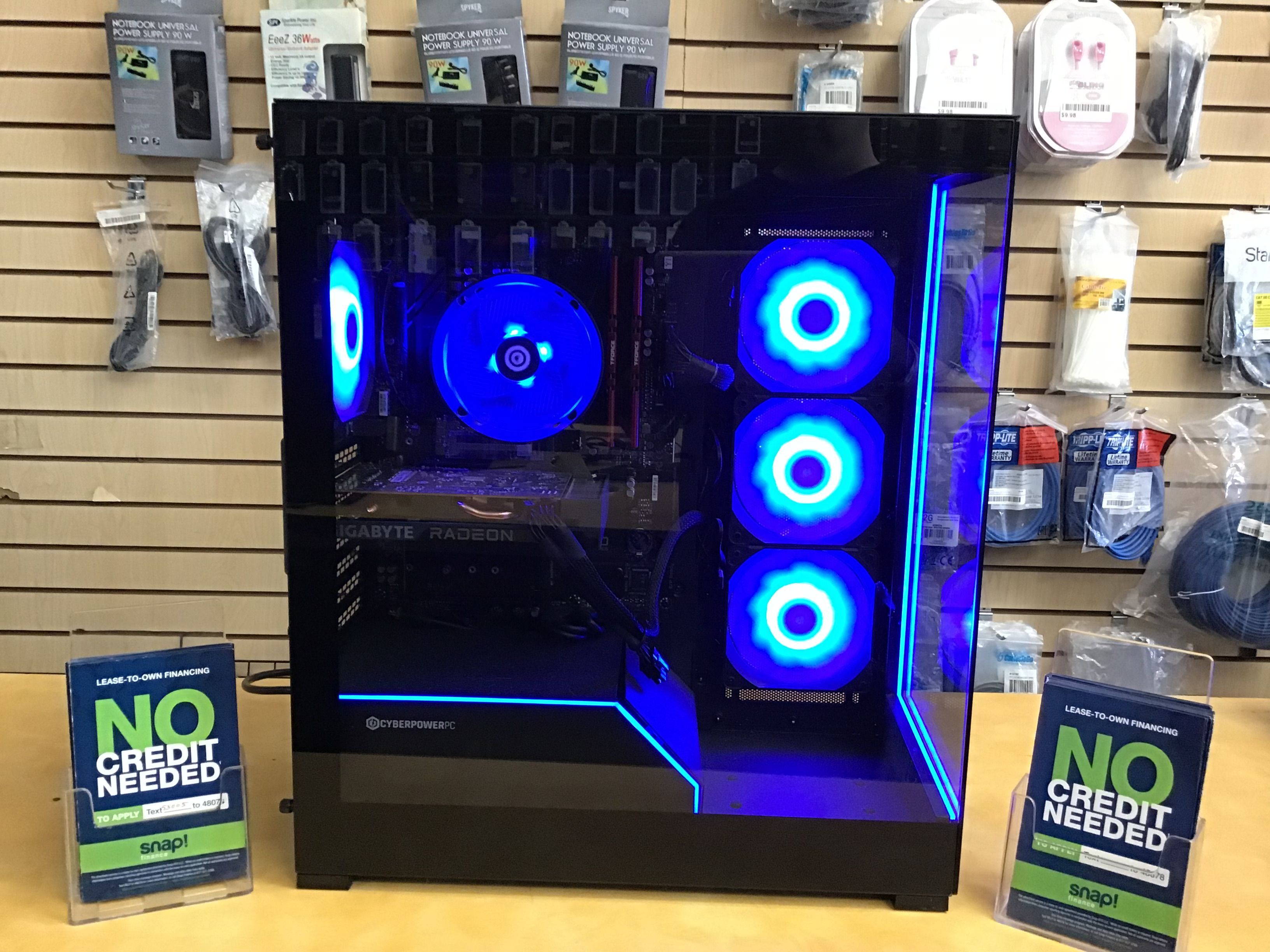 CyberPower PC - Ryzen 5 5500, 16GB RAM, 6500XT, 1TB SSD, Win. 11 Home - $0 DOWN!