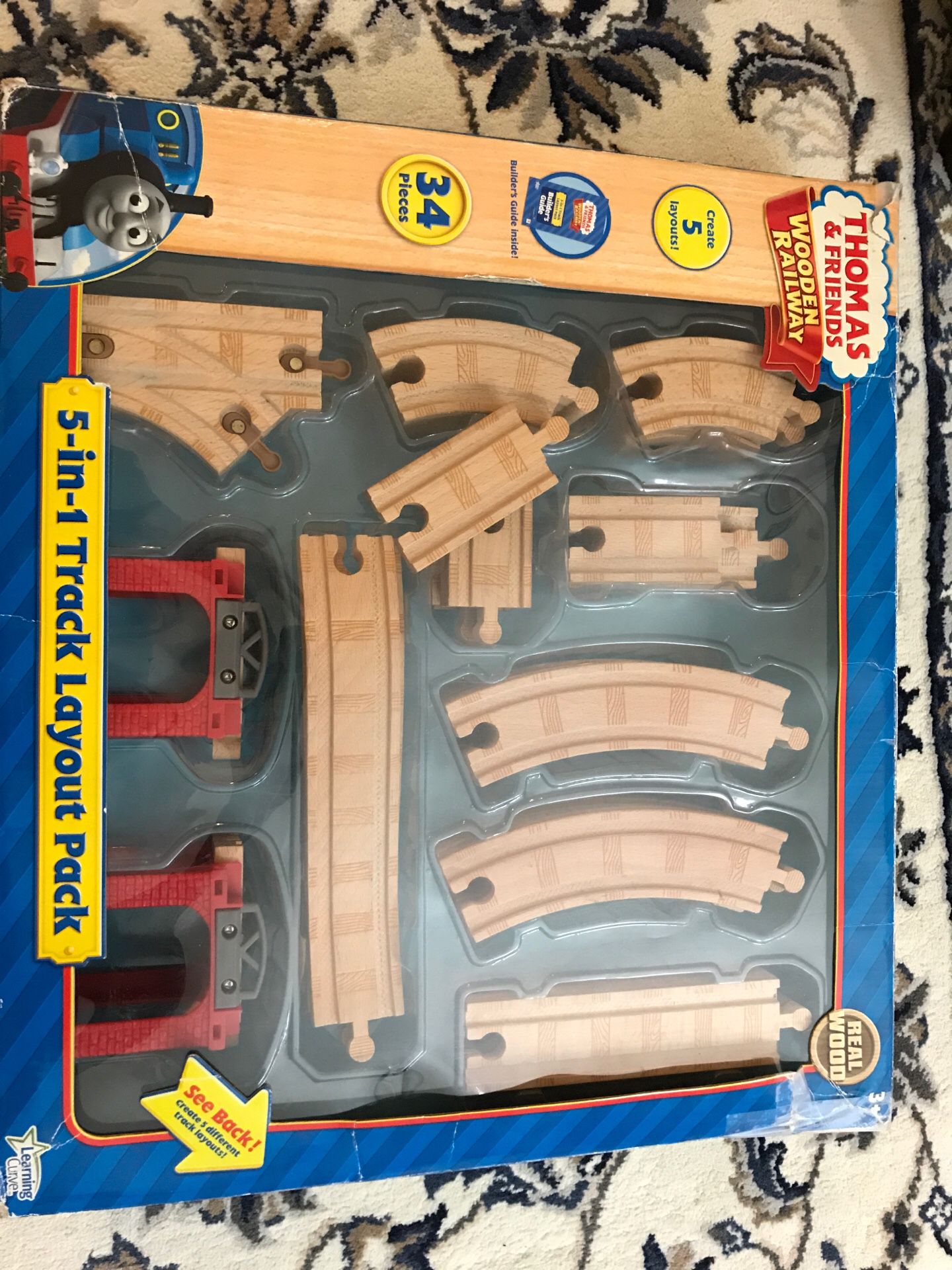 Thomas&friends wooden railroad, 5 in 1 track layout pack. 35 pieces, used but great condition.