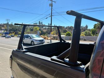 Yakima OverHaul HD Adjustable Truck Bed Rack